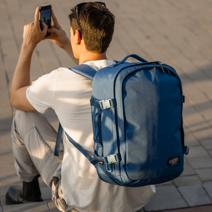 Plecak torba podręczna Cabin Zero Classic Pro 32L Jodhpur Blue, zdjęcie 14